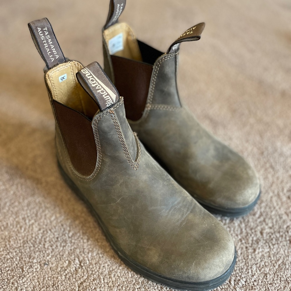 Blundstone #585 Women’s Chelsea Boots Rustic Brown